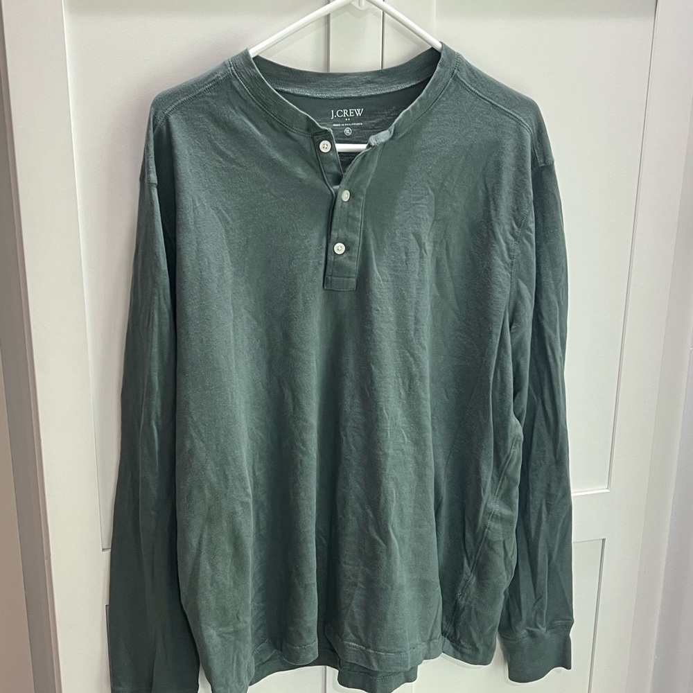 J. Crew Men's Green Henley Long Sleeve Shirt